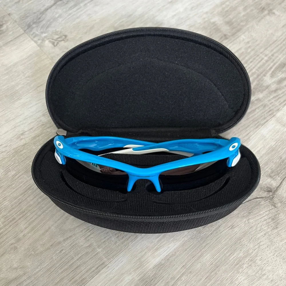 Oakley performance sport