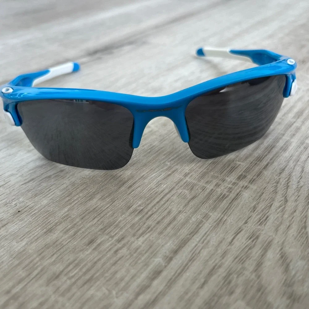 Oakley performance sport