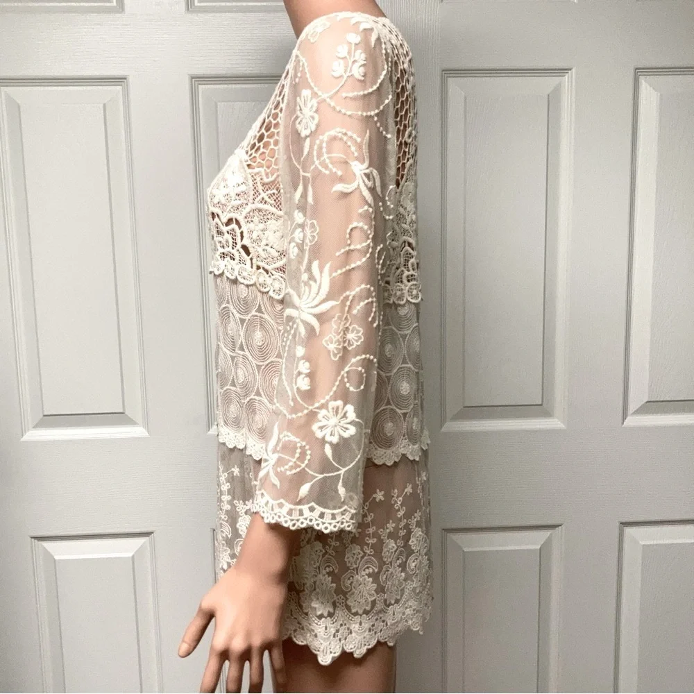 Zara unique lace