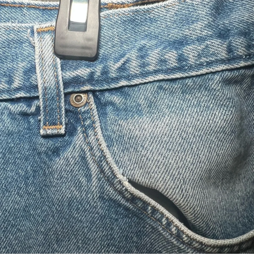 Vintage Carhartt Traditional Fit Jeans Men’s Blue Denim 44 x 32 B18 DST Workwear
