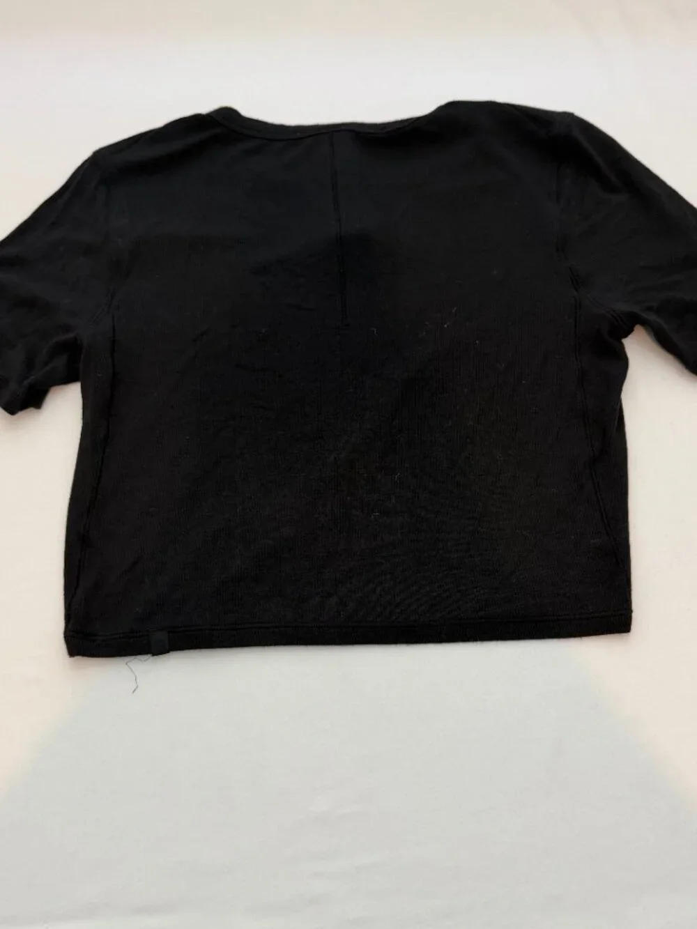 Lululemon Hold Tight Cropped Tee Womens Size 8 Black Ribbed Modal Stretch Top