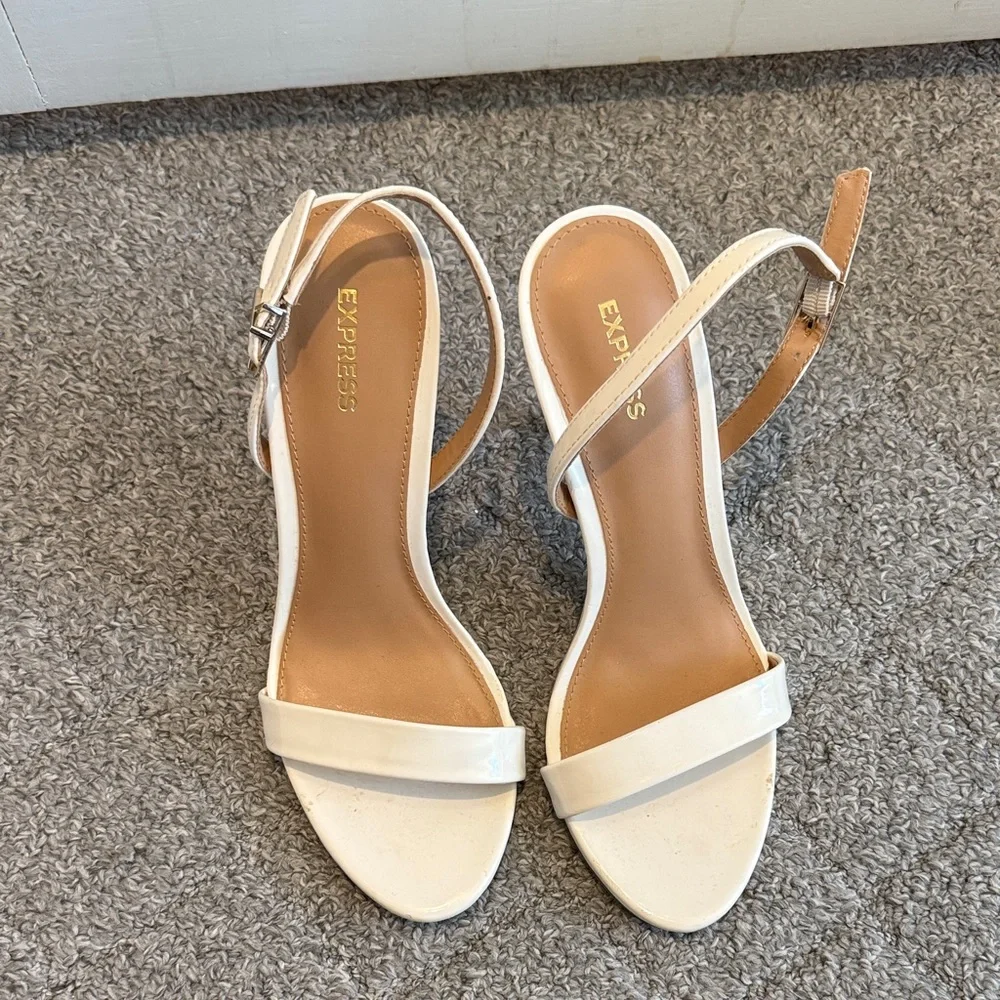 Express women elegant