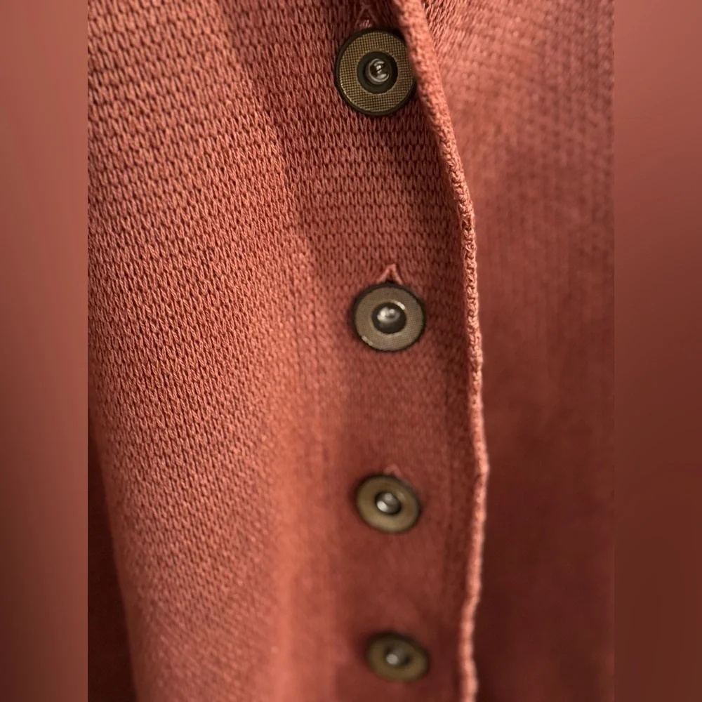 FREE PEOPLE - Chamomile Cardi In Washed Russet Acorn -size small