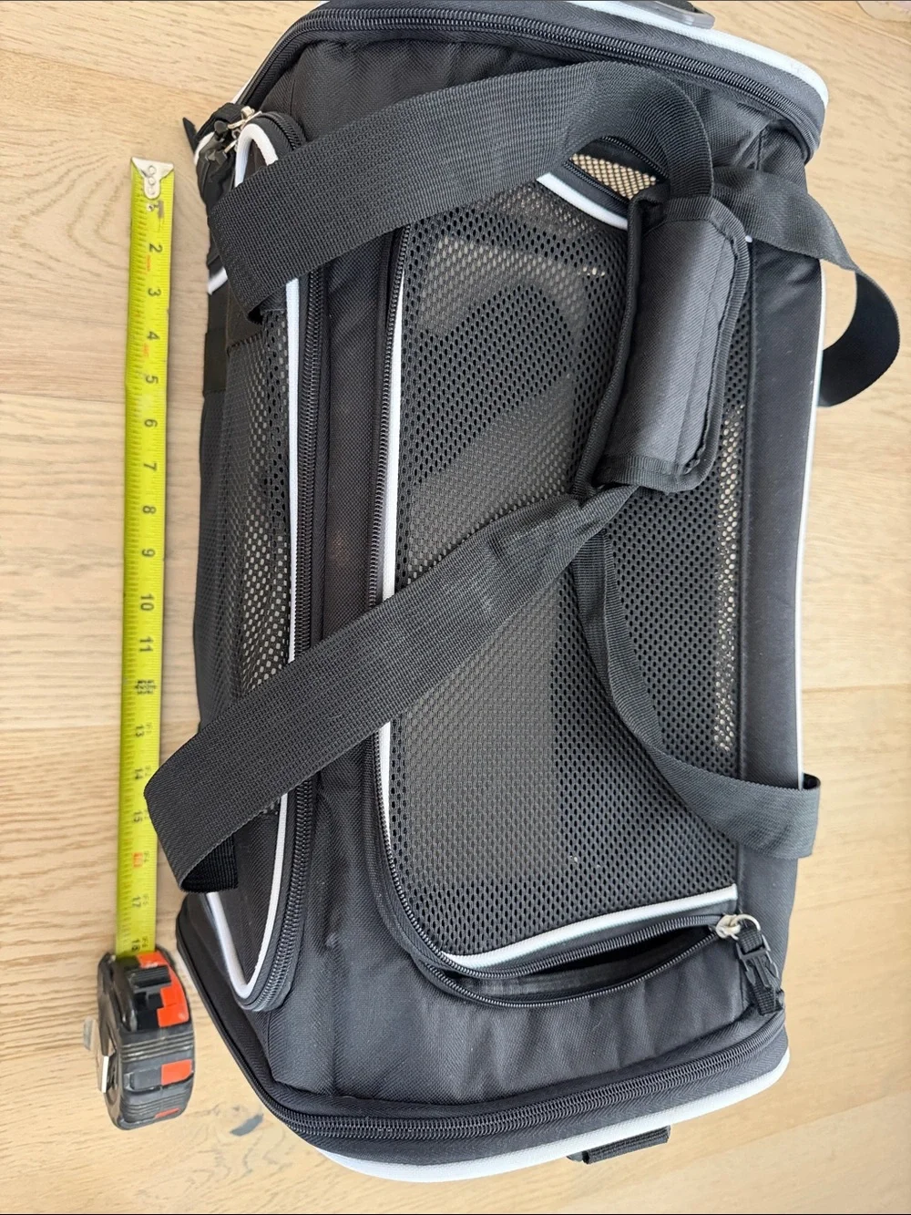 N/A portable pet