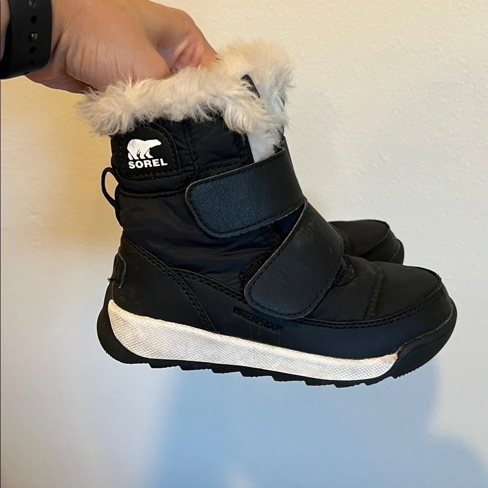 Sorel black winter