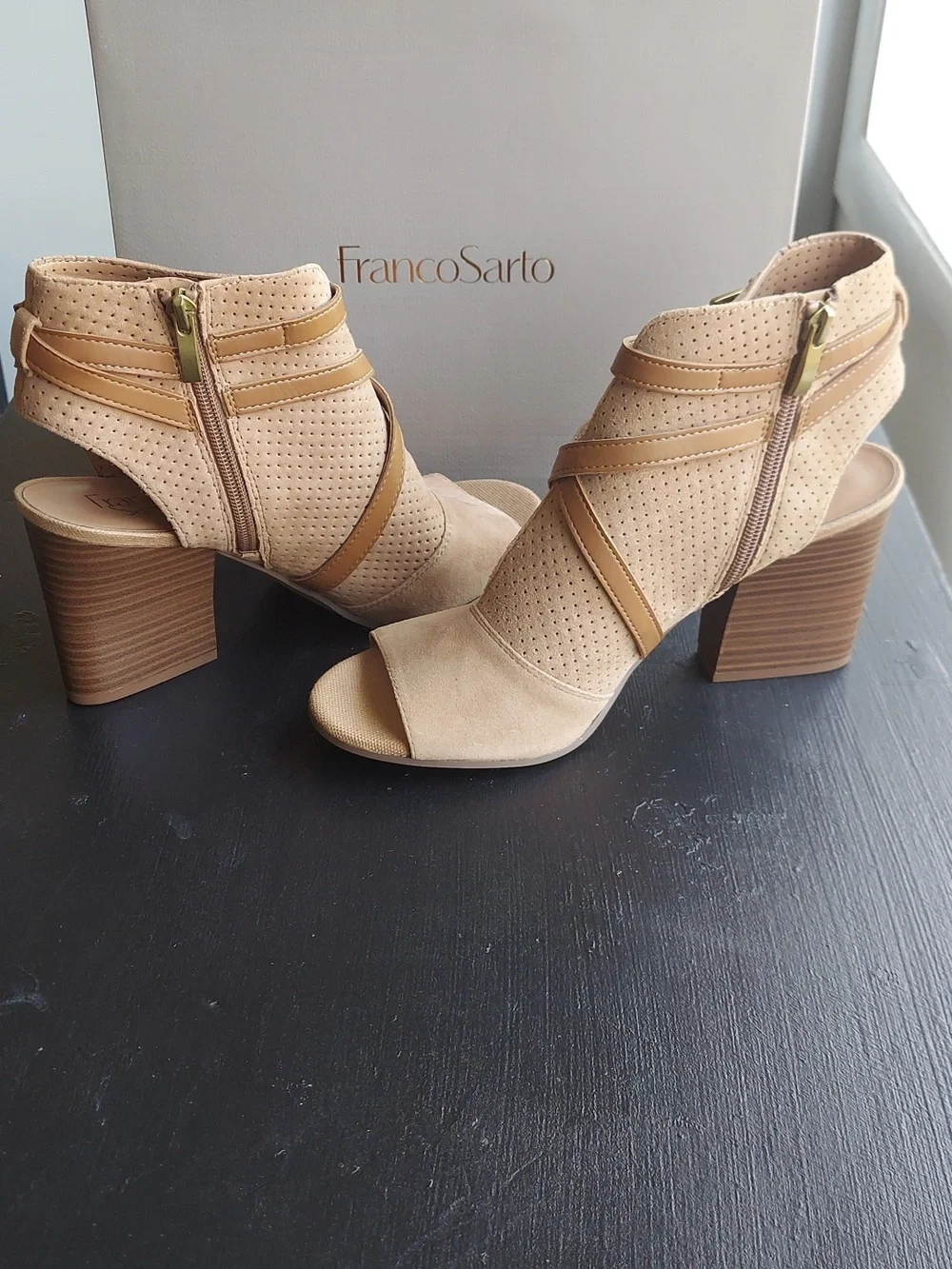 Franco Sarto L-Fantana Size 10 Camel Tan Suede Peep Toe Ankle Sleek Heel Booties