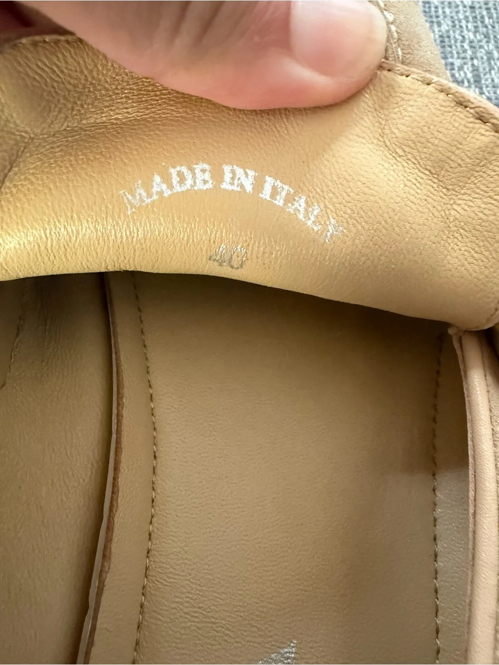 Prada men’s plaque