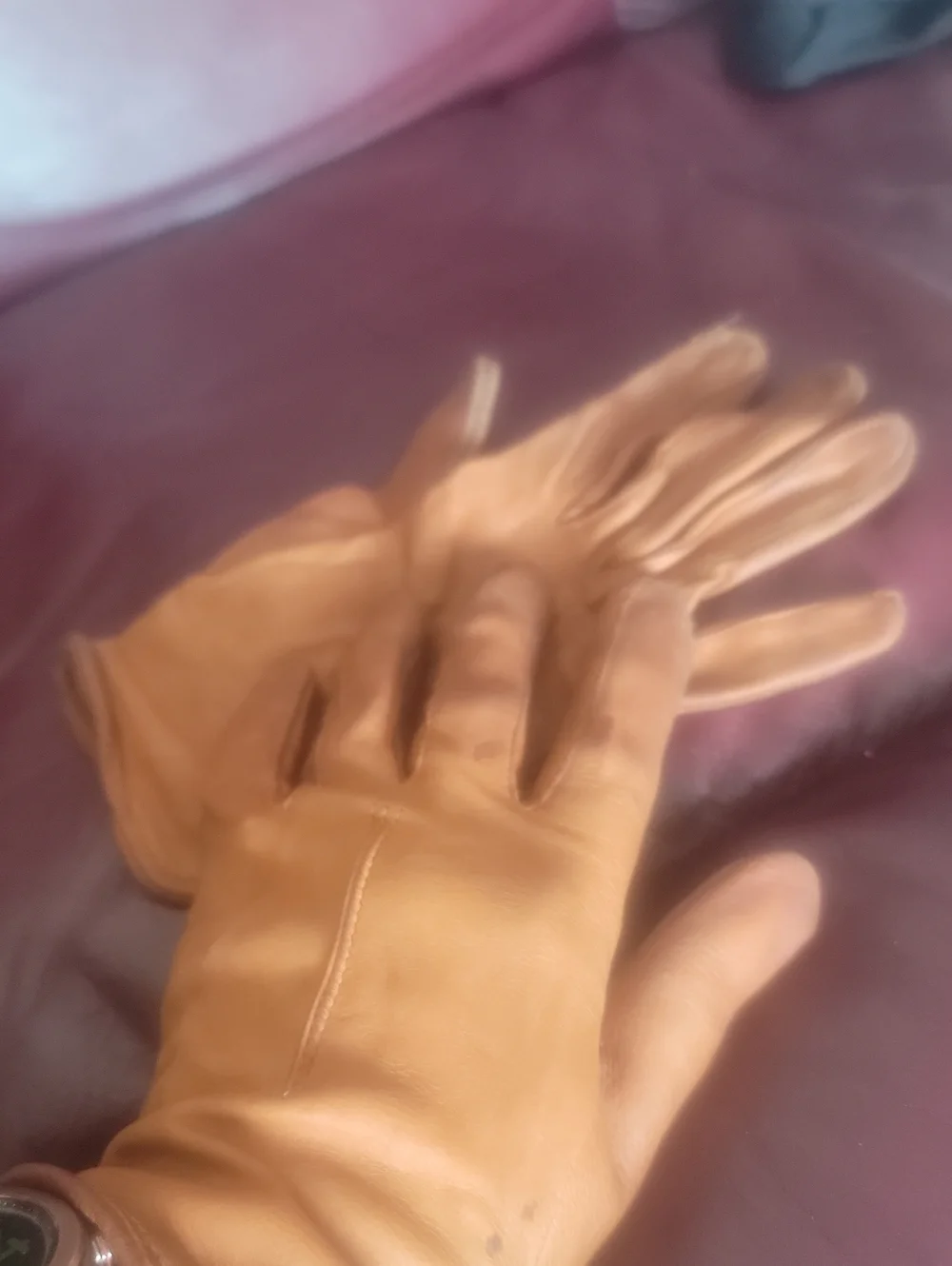 Women's Leather Gloves - Tan Color