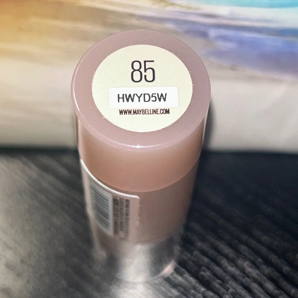 Maybelline lifter stix