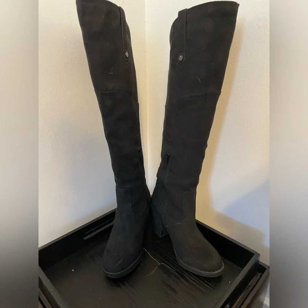 Black Faux Suede Over The Knee Boots Block Heel Side Zip‎ Women's Size 7.5