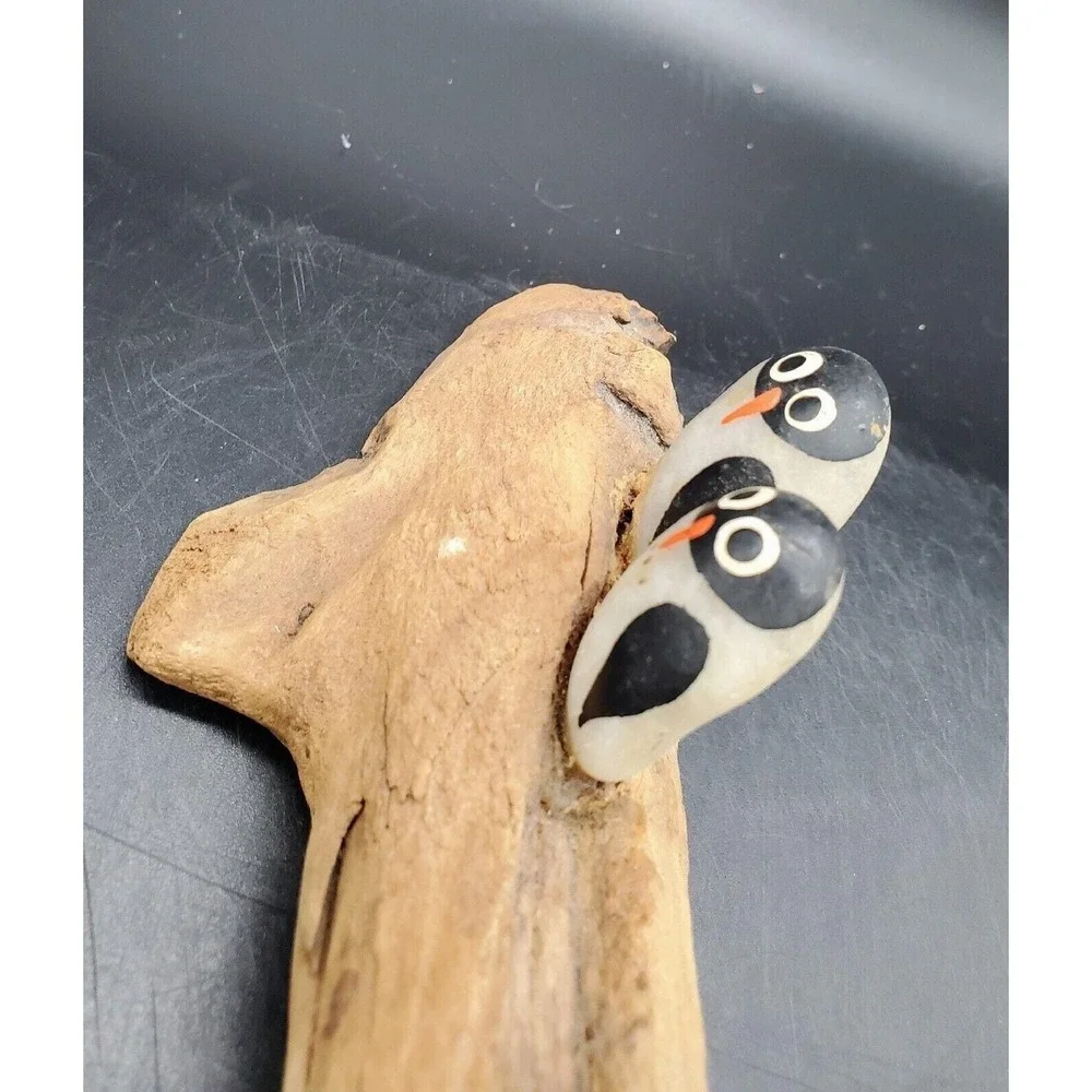 Handmade Whimsical Driftwood Folk Art Stone Penguin Bird Nautical Shorebird 7.5