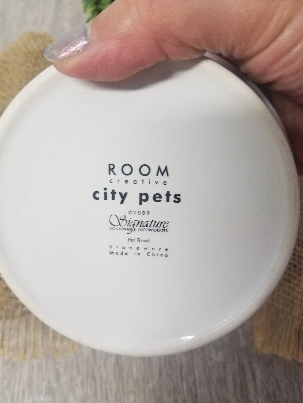 Signature Housewares this small