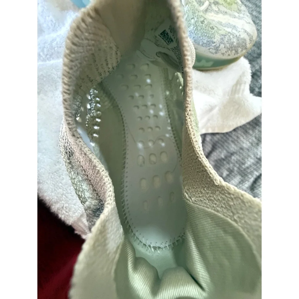 Adidas Yeezy Boost 380 Alien‎ Blue Grey Green GW0304 Mens 10.5 Sneaker