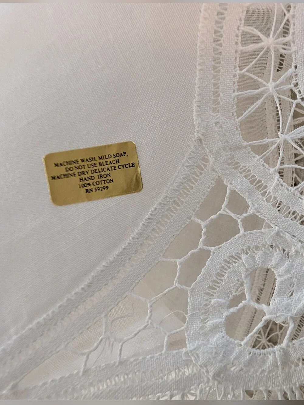 Battenberg Lace Table Runner By Tessile White 45