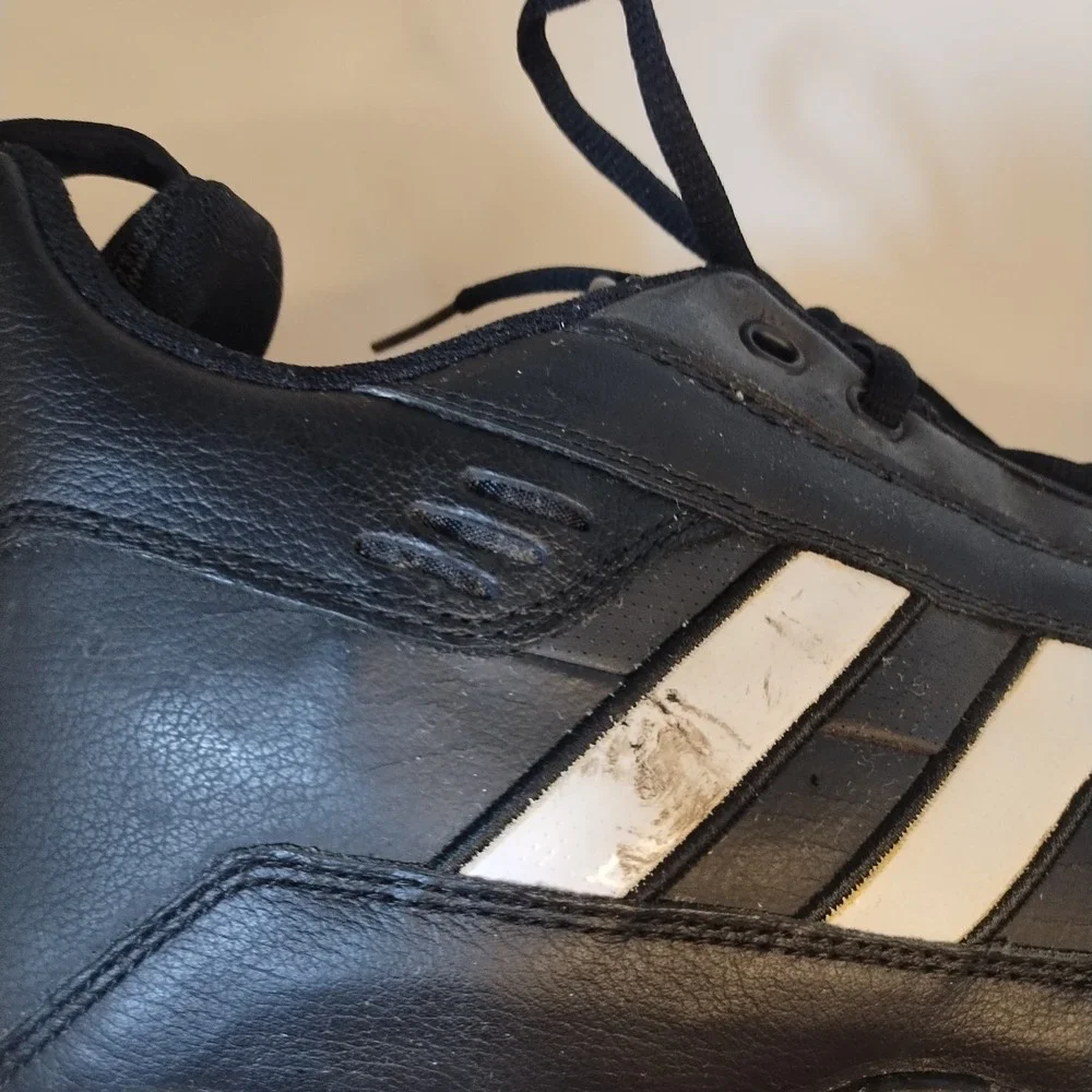 adidas closure upper