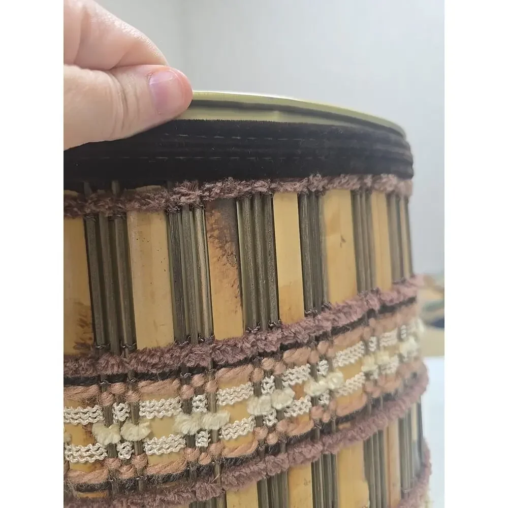 Unbranded vtg mcm