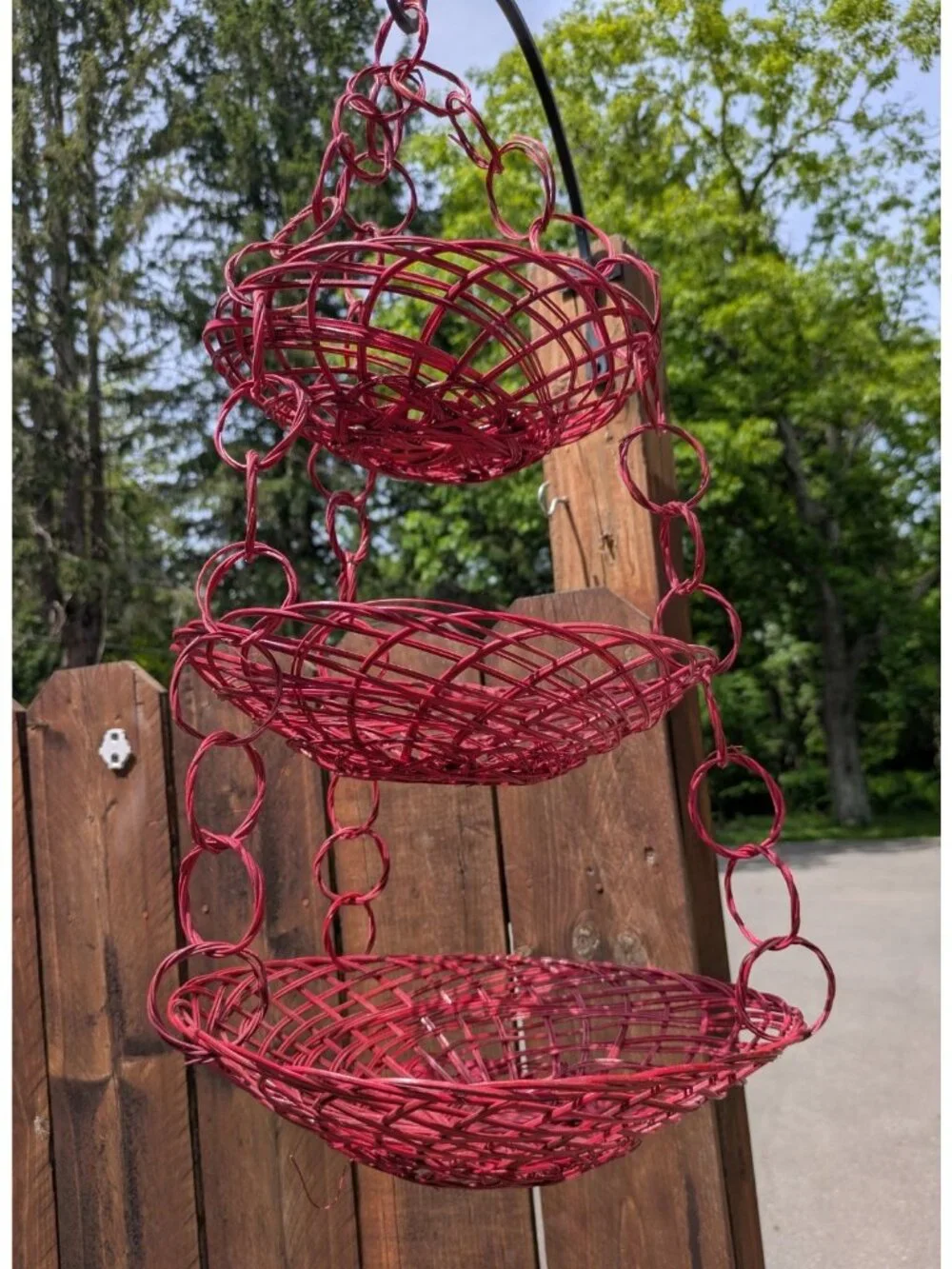 N/A red wicker