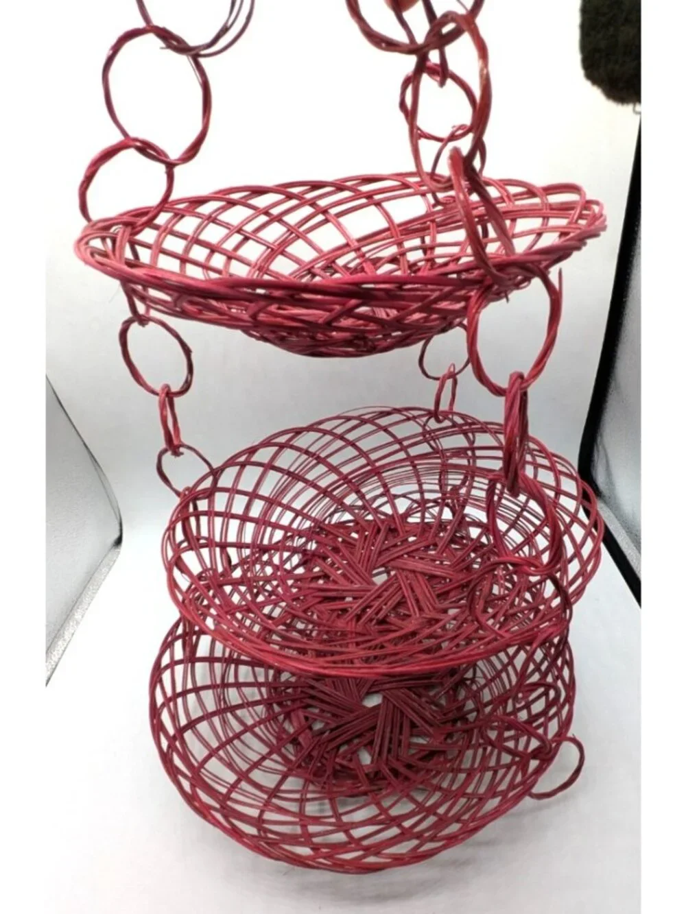 N/A red wicker