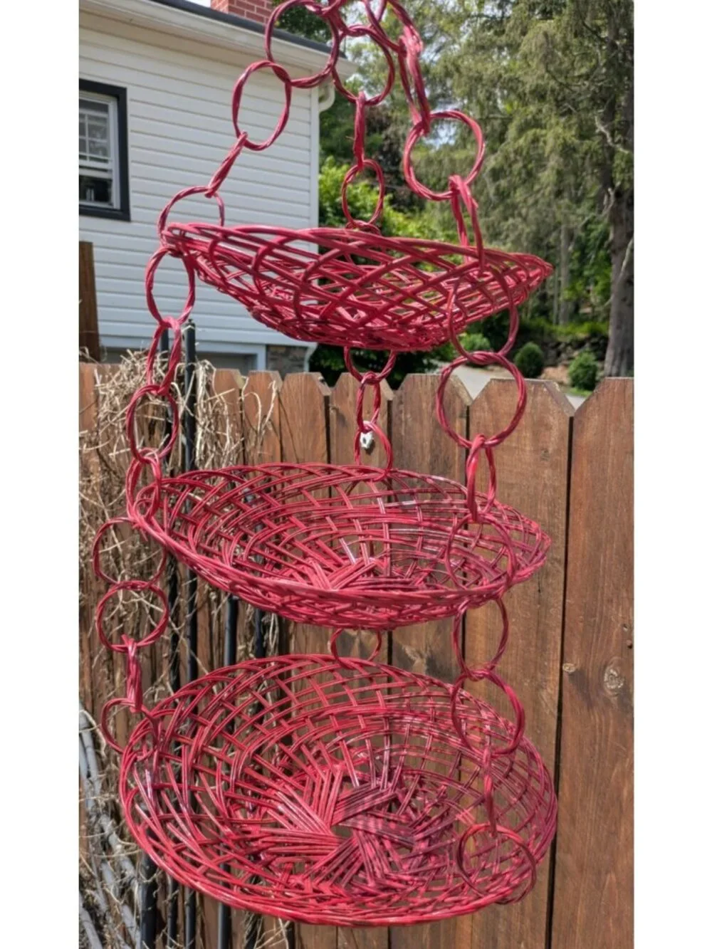 N/A red wicker