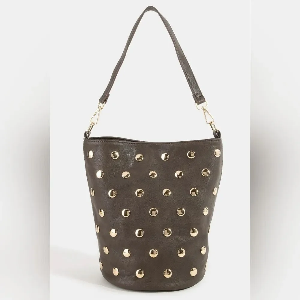 Private Label fame studded