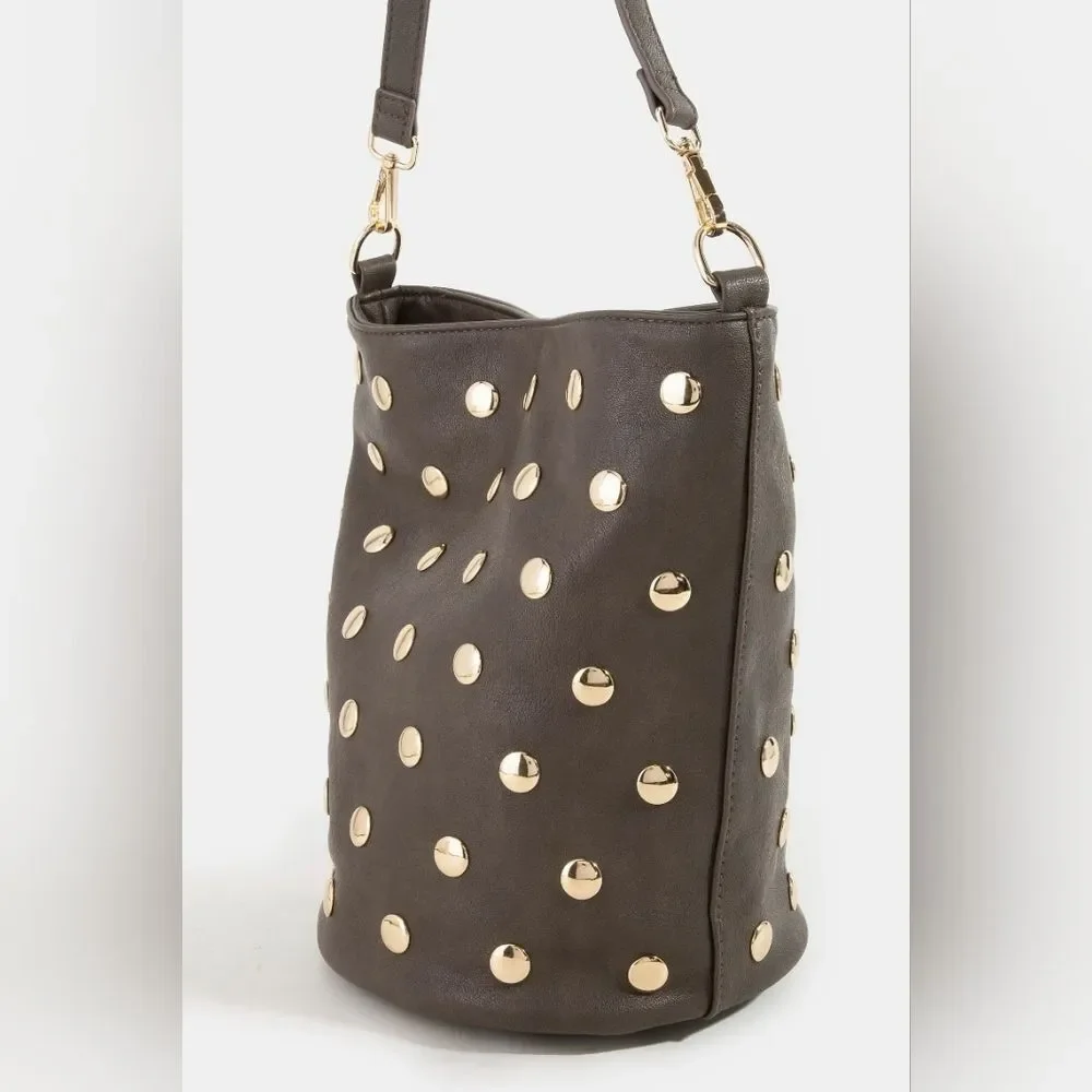 Private Label fame studded