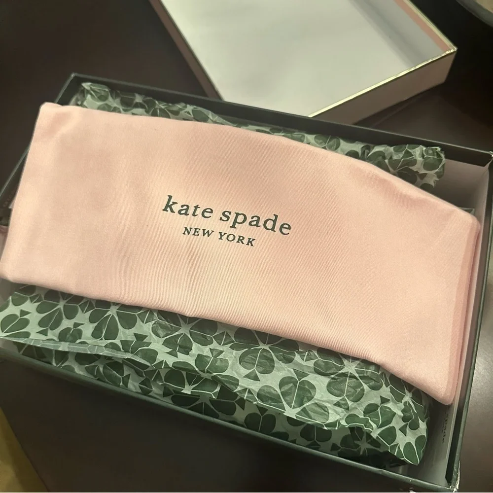 kate spade nwt please