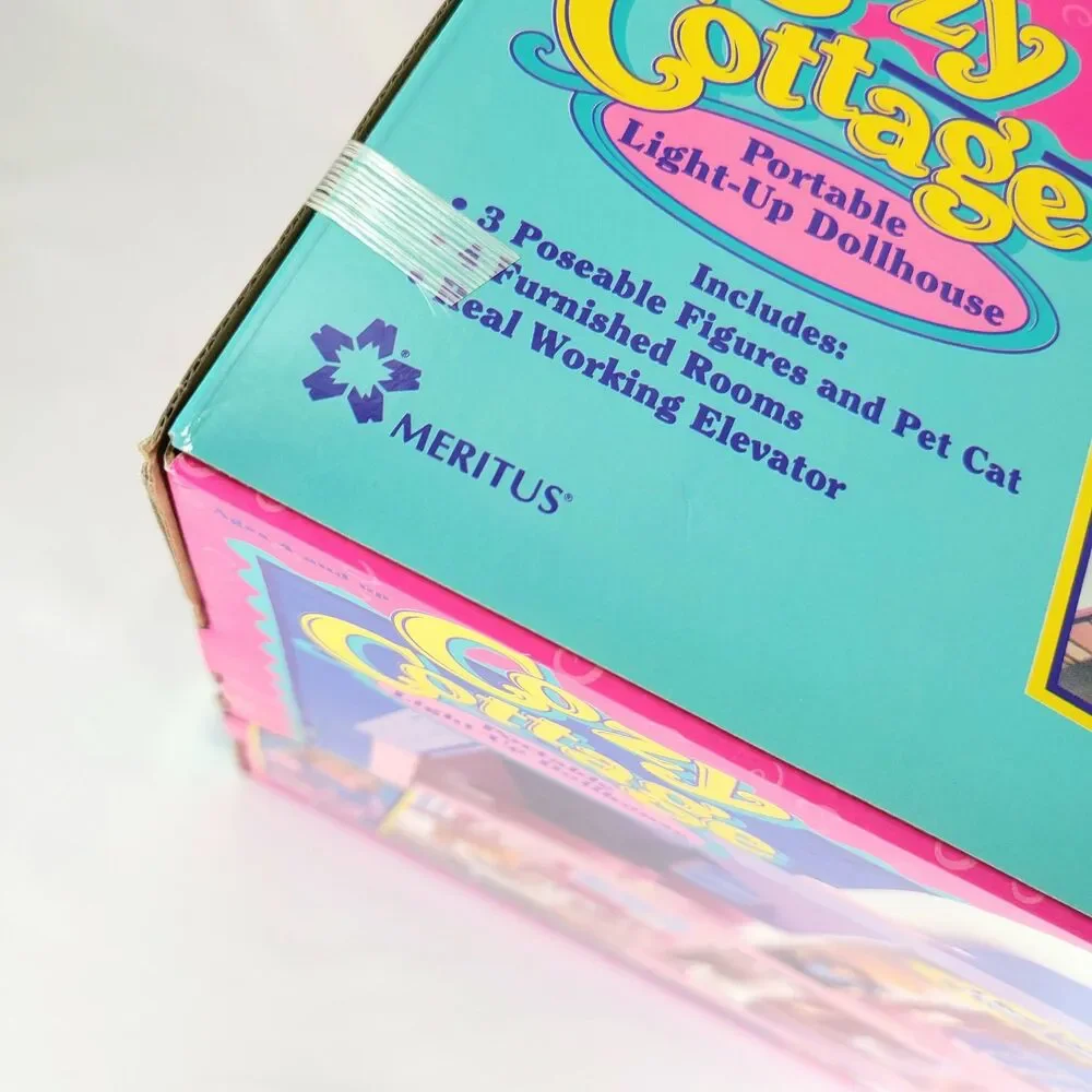 Vintage Cozy Cottage Portable Light Up Doll House 1994 Meritus 11478 - NIB