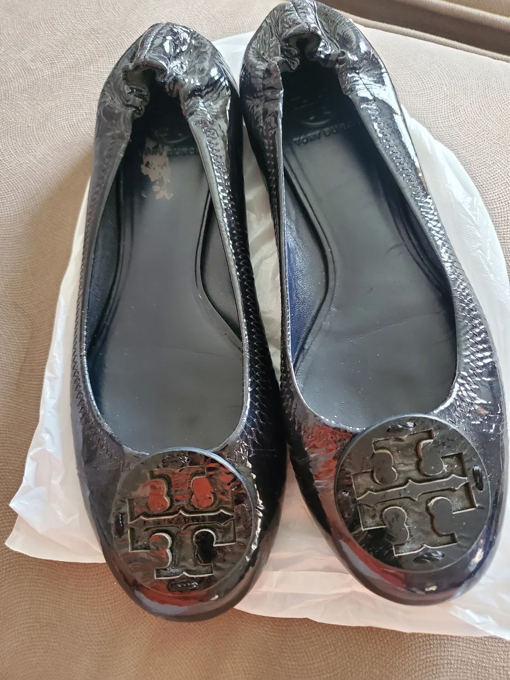 Tory Burch Black Patent Logo Round-Toe Ballet Flats Sz 10