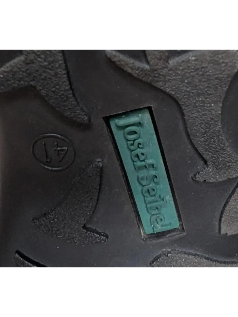 Josef Seibel leather wear adjustable