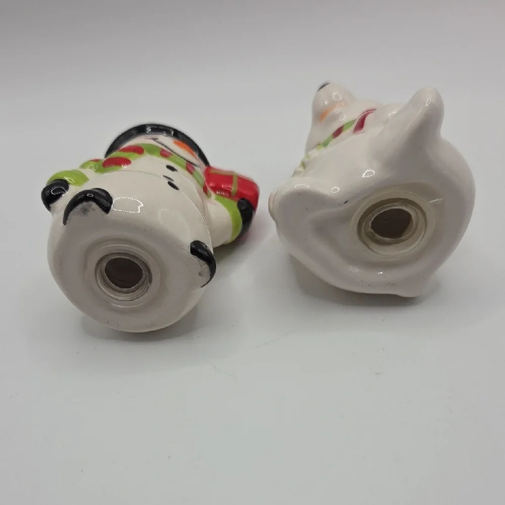 Source Unknown salt pepper