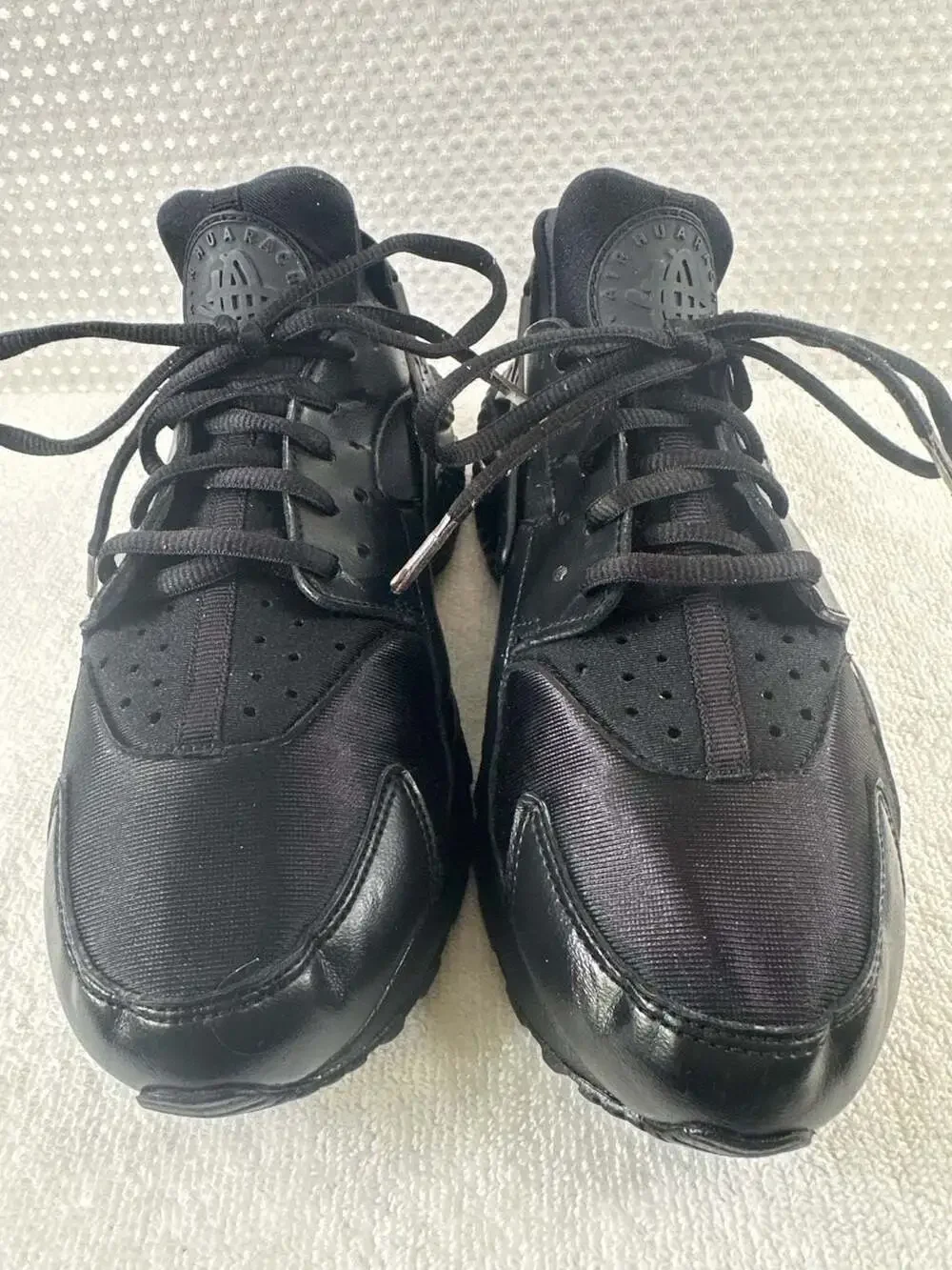Nike uppers light