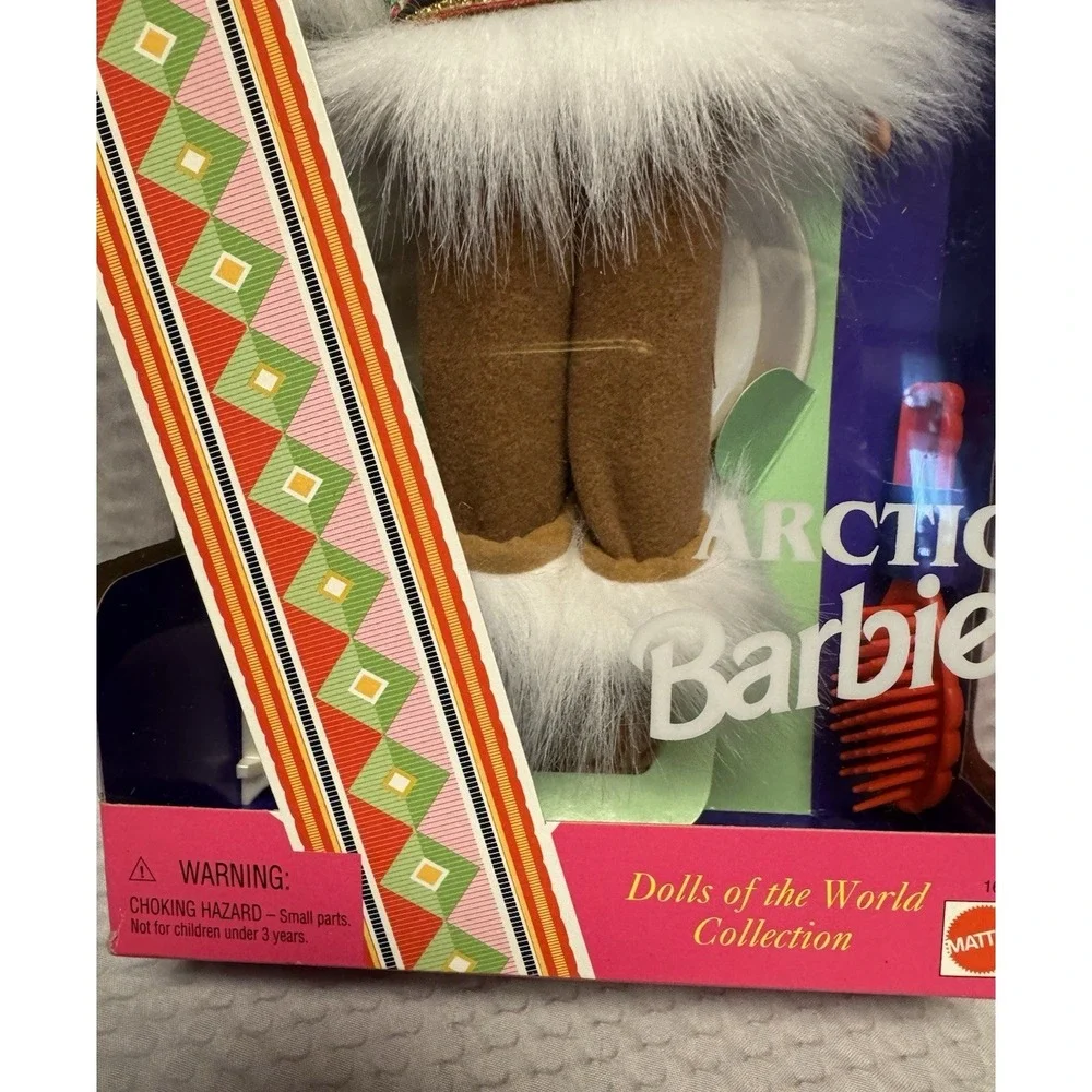 Vintage 1996 Collector Edition Arctic Barbie # 16495 New in Original Box