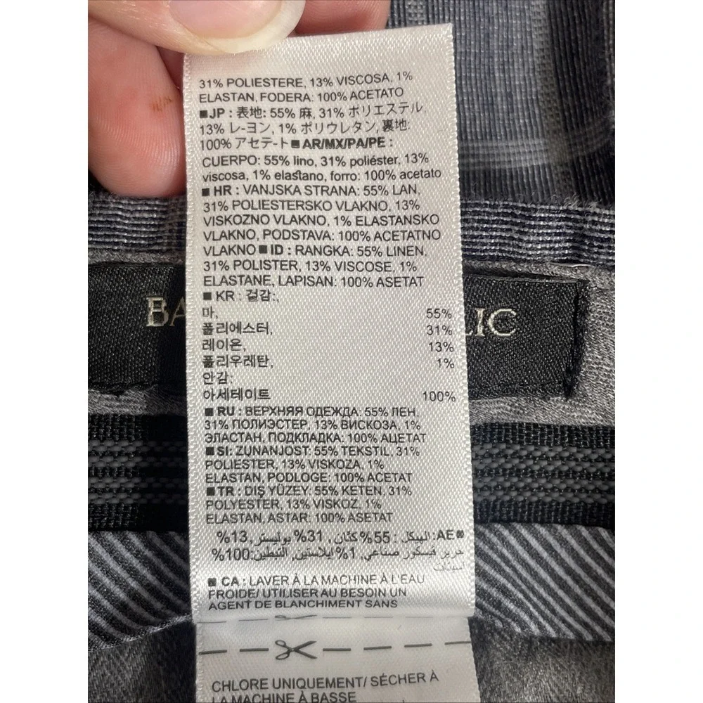 Banana Republic doesn fit