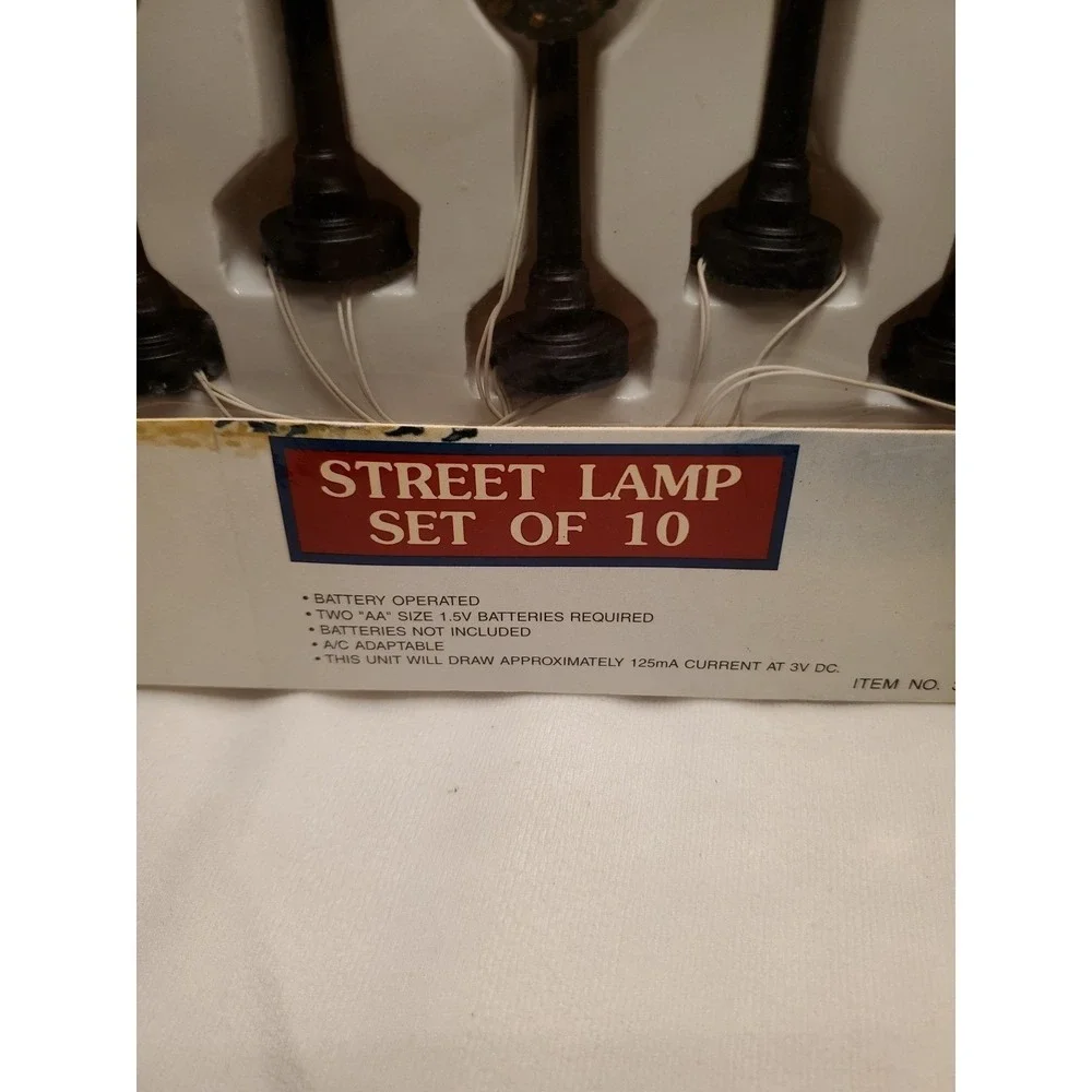 Vntg. 1993 Lemax Village Collection- Street‎ Lamps (Set Of 10) NIB (Item#34053)