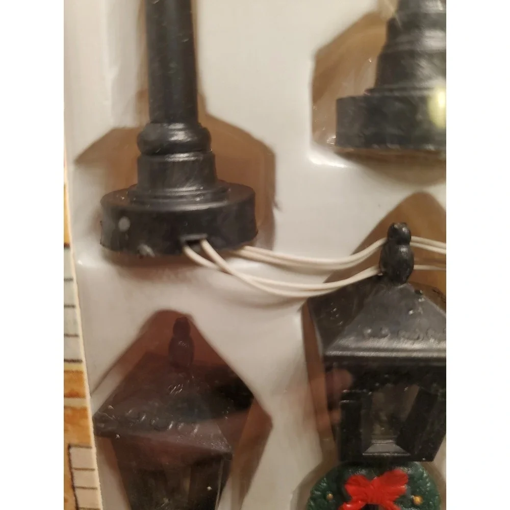 Vntg. 1993 Lemax Village Collection- Street‎ Lamps (Set Of 10) NIB (Item#34053)