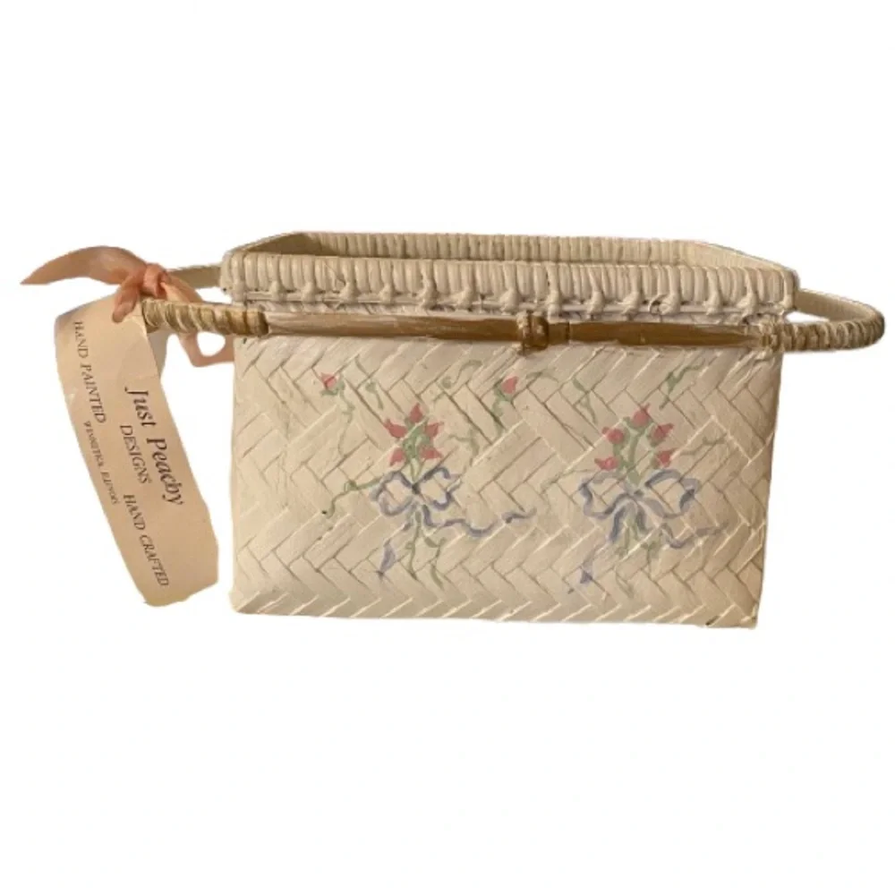 Vintage Set 2 White Wicker Baskets Hand Painted Sturdy Shabby Chic Cottagecore