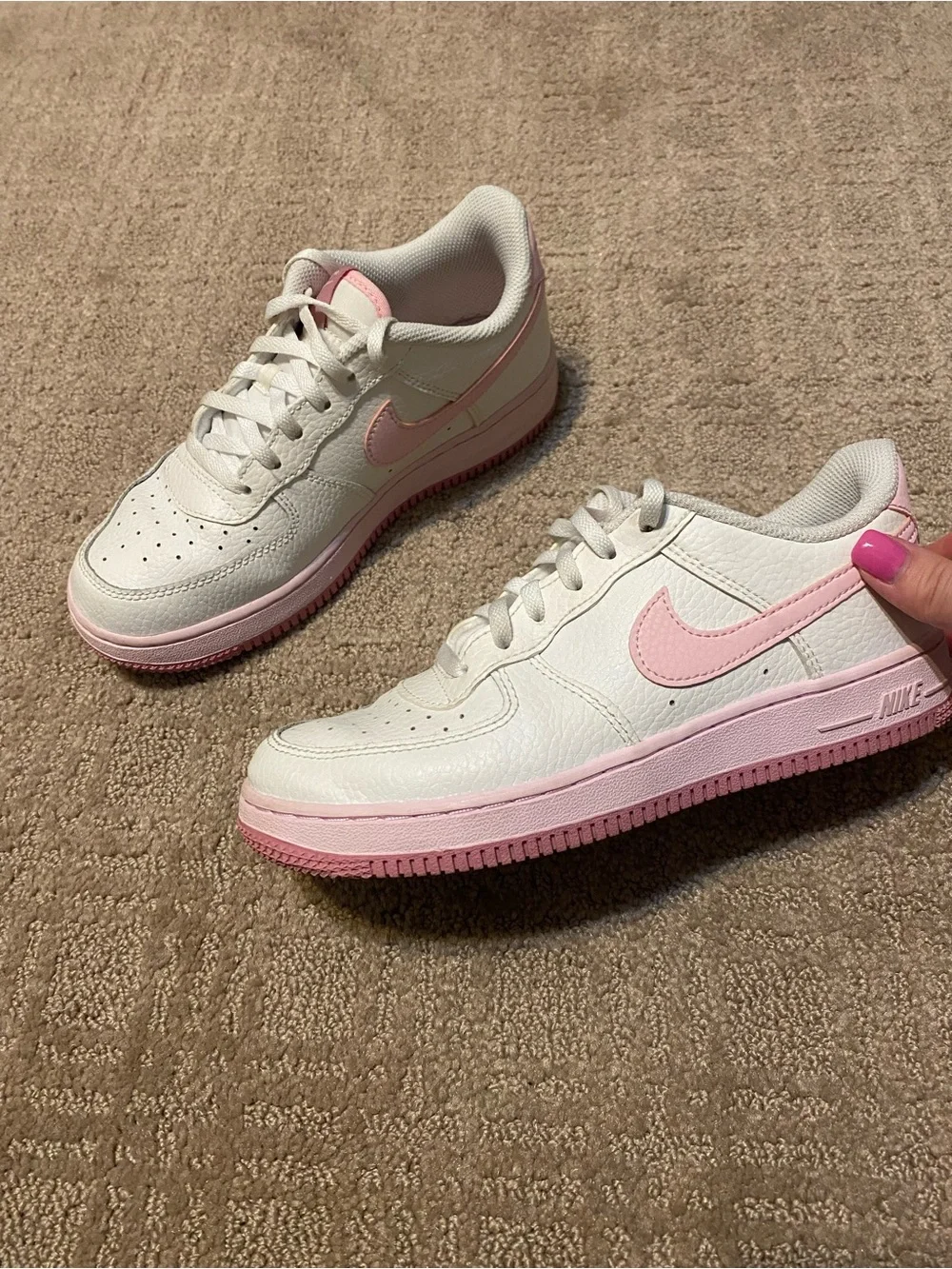 {Nike} Air Force 1 Low White Pink Foam ~ Size 3Y / EUR 35