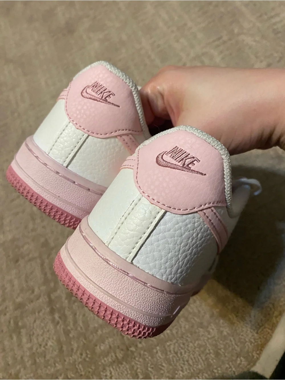 Nike adorable sneakers
