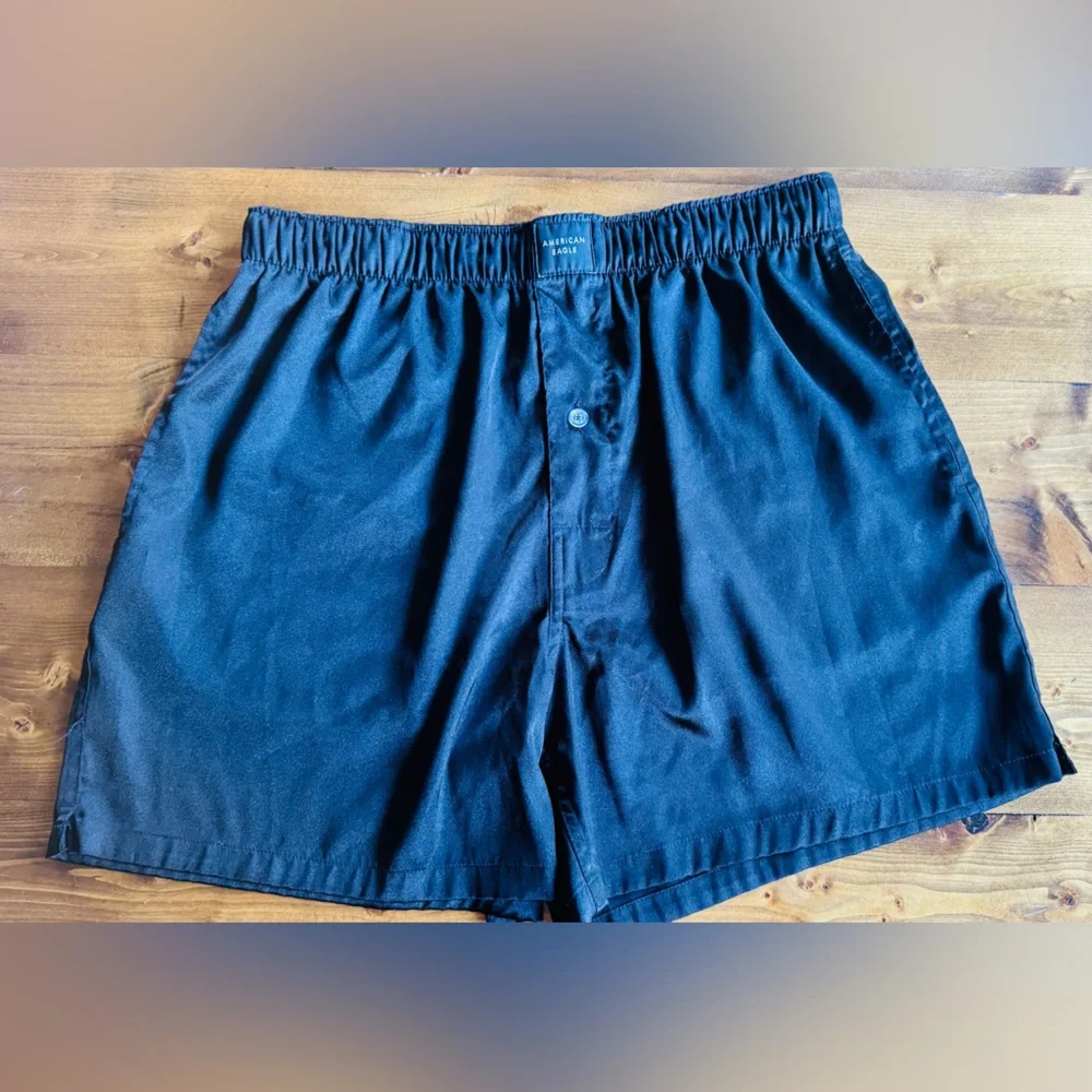 American Eagle Men’s Black Satin Lounge Shorts Elastic Waist Size M