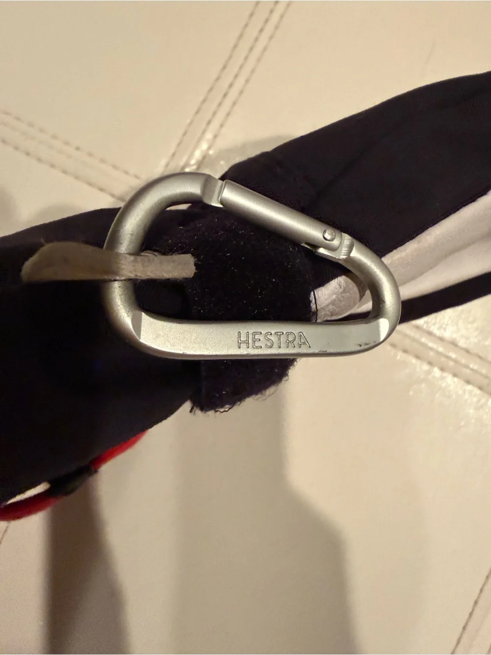 Hestra hybrid finger