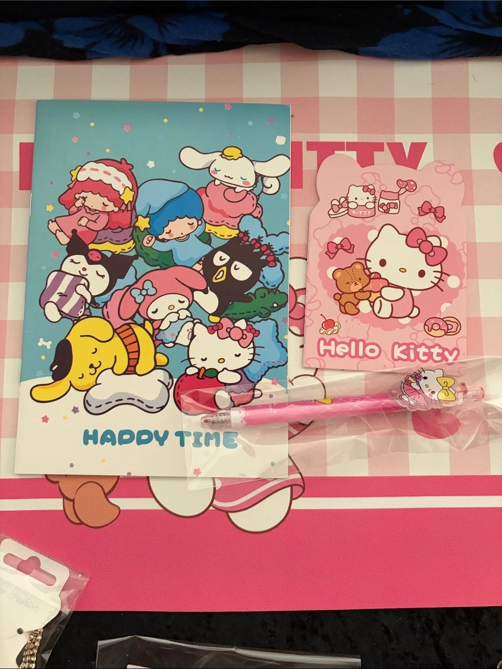 Hello Kitty hello kitty