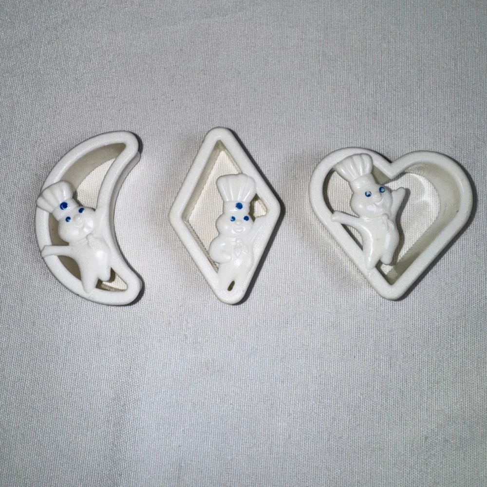 Vintage Pillsbury Doughboy Cookie Cutter Set Heart Moon Diamond White Plastic