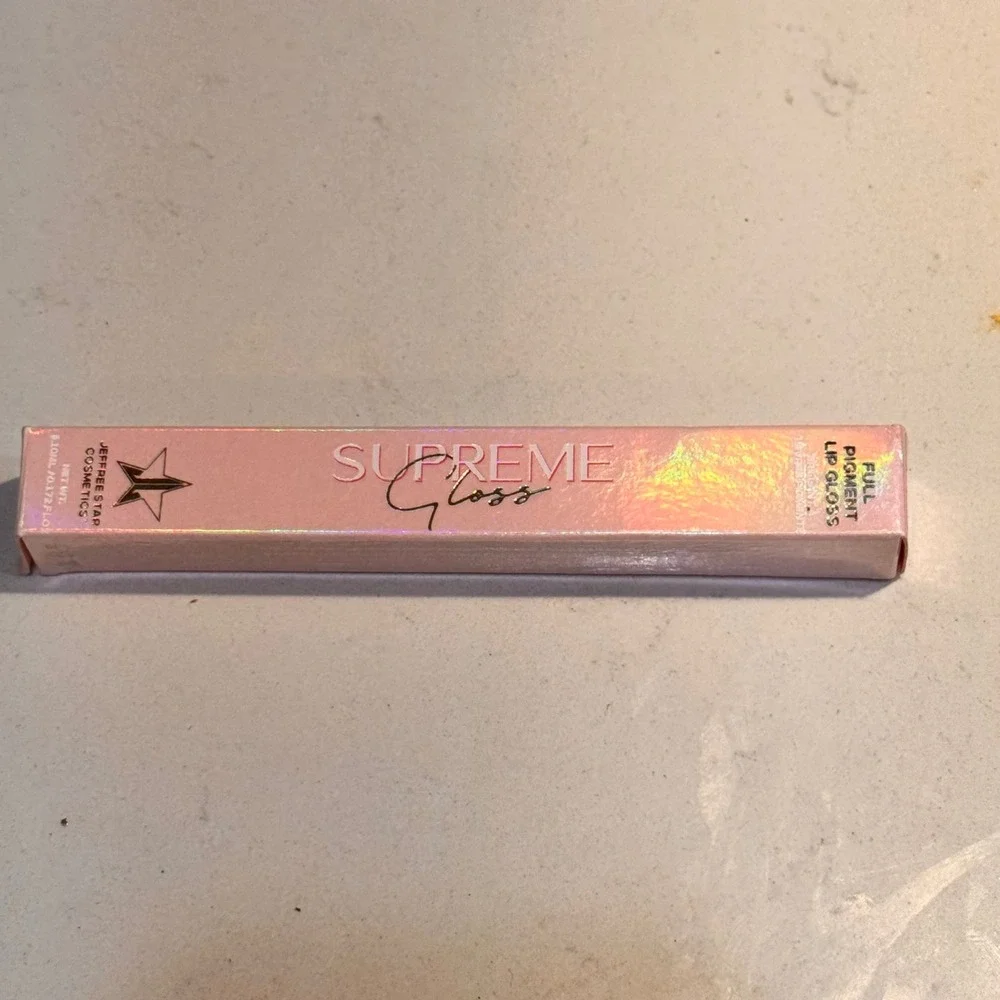 Jeffree Star unleash opulent