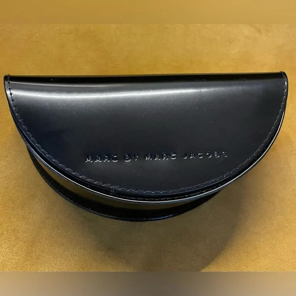 Marc Jacobs marc by