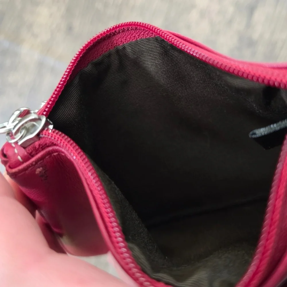 COACH Wristlet Womens Small Red Leather Contrast Stitch Zip Pouch Handbag‎