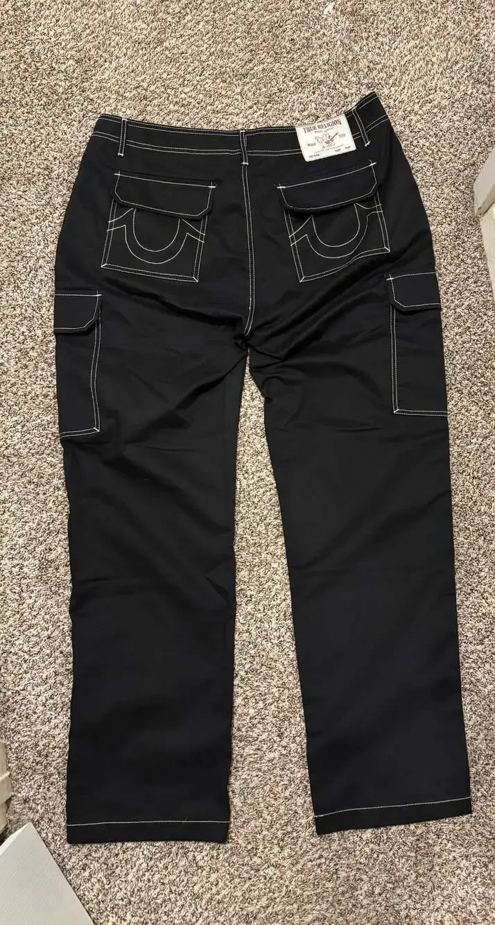 True Religion Jet Black Contrast Stitch Cargo Pants. NWT. Size 36