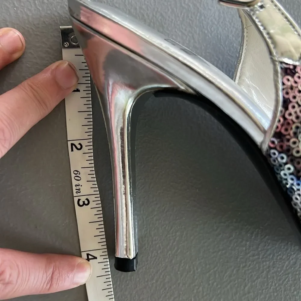 Stuart Weitzman great pre