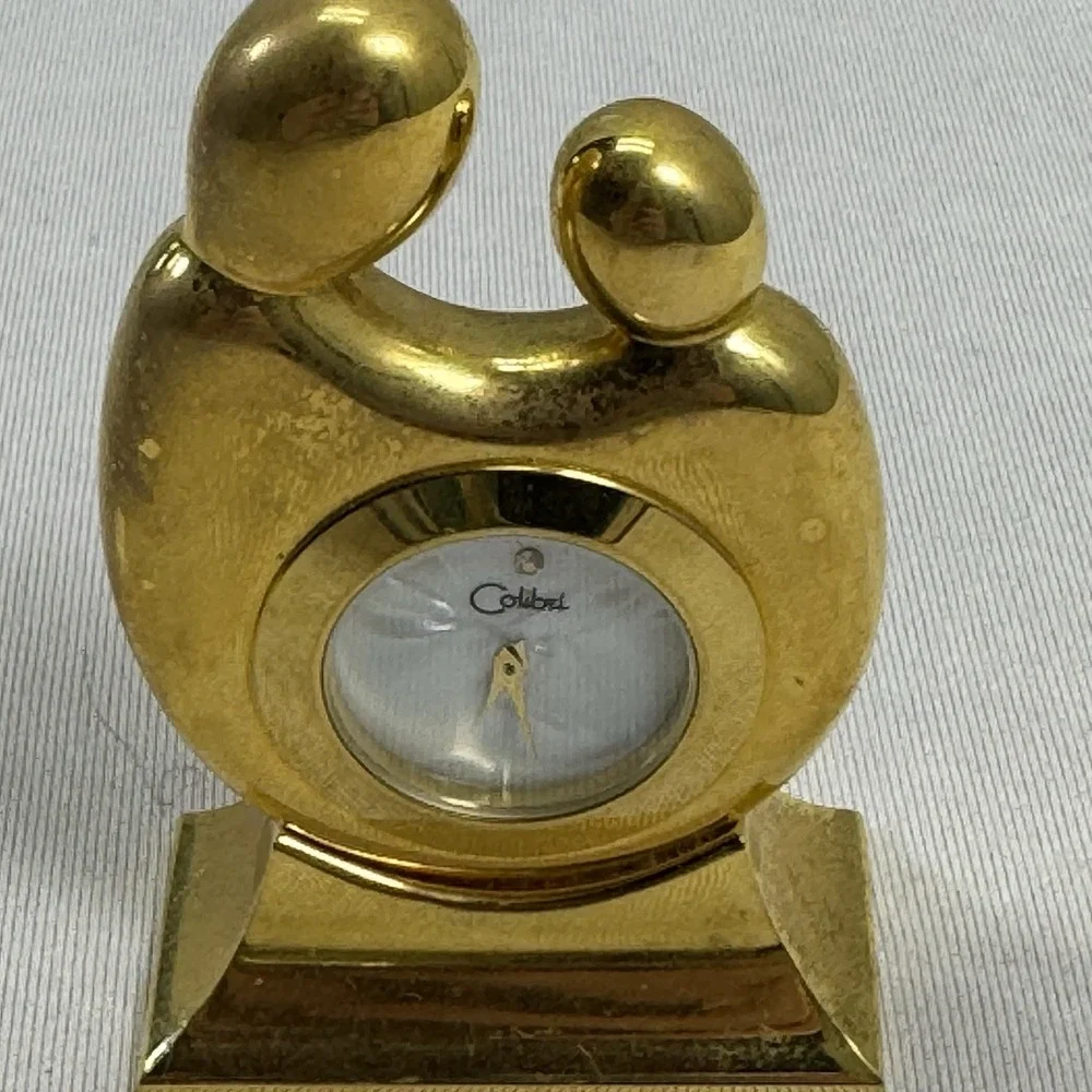 Clock vintage colibri