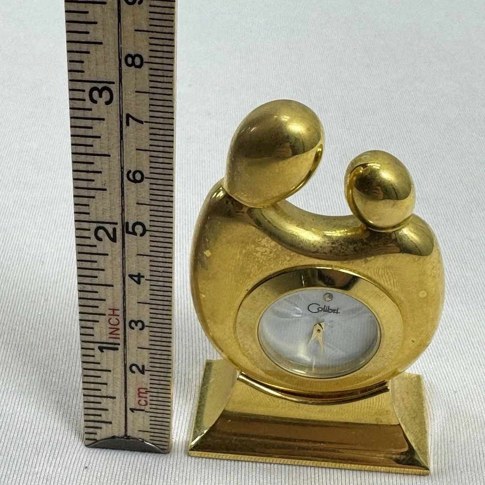 Clock vintage colibri