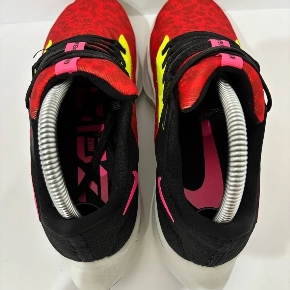 Nike Air Zoom Pegasus 38 size 7